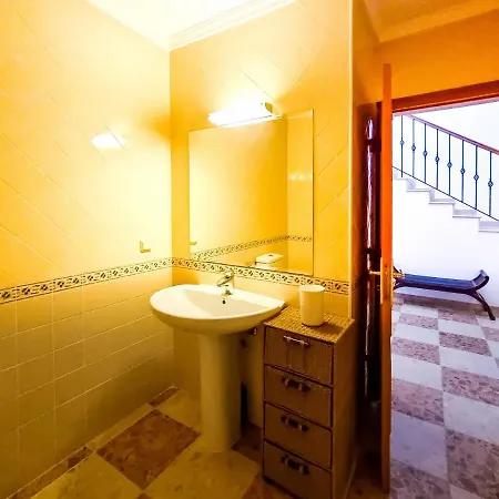 Flh Quinta Salinas Triplex With Balcony 발도로보