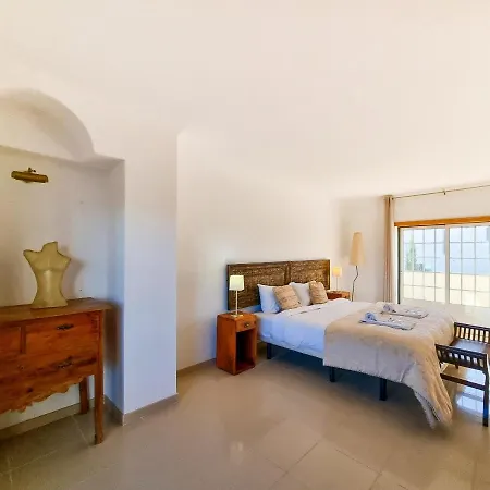 Flh Quinta Salinas Triplex With Balcony